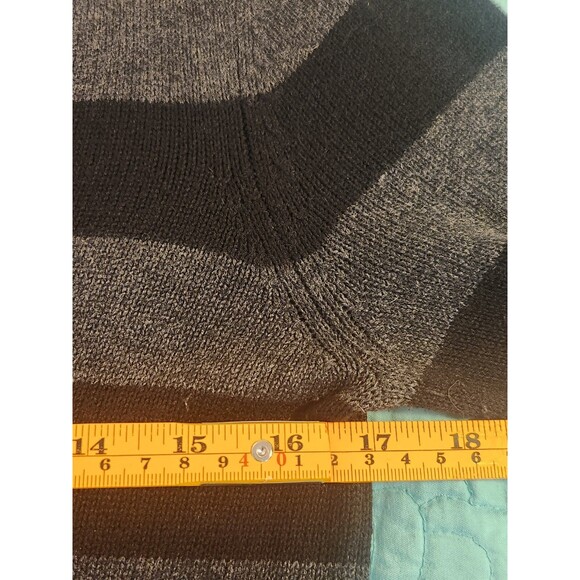 Express Medium Black & Gray V-Neck Striped Sweater Dress Pockets Wool Blend Y2K - Picture 10 of 11